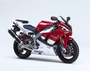 Yamaha YZF-R1